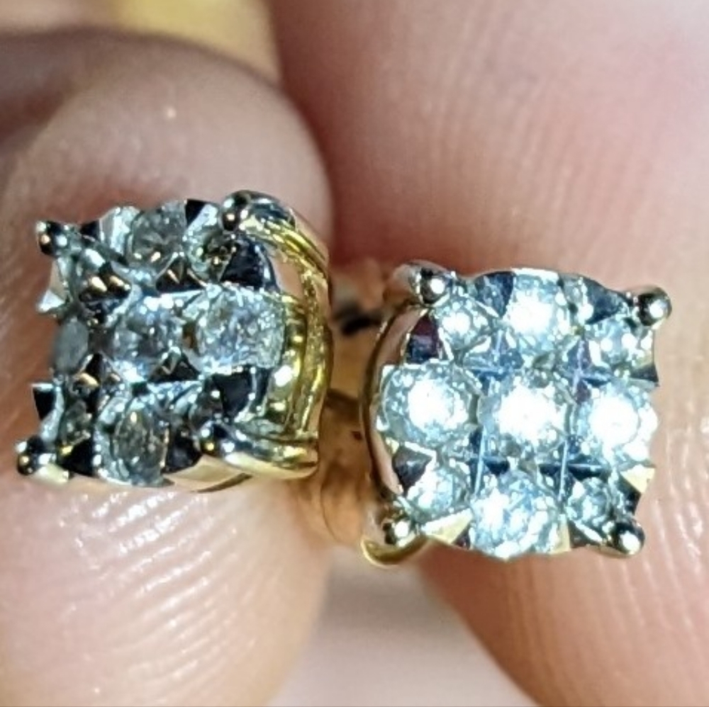 Diamond Earring - image 3